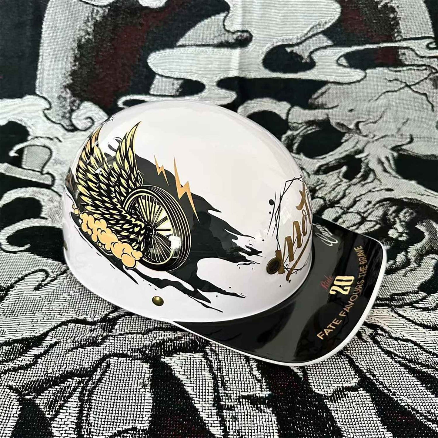 Capacete de beisebol Moto Retro Capacete de motocicleta Capacete de scooter Masculino e feminino Capacete de meio capacete de moda ao ar livre