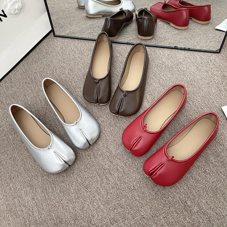 Japanese Style Tabi Ninja Shoes Women Cozy Leather Flats Split Hoof Toe Loafers Femme Mary Jeans Mocasines Ladies Ballerina Shoe