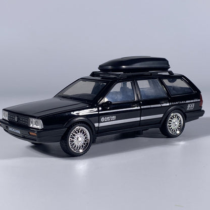 1:32 VolksWagenwerk Santana Wagon Liga de Metal Fundido Modelo de Carro Clássico Puxar Para Trás Brinquedo Infantil Carros Miniatura Enfeites Presentes