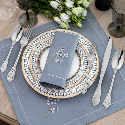 20Pcs High Quality Cutlery Set Handle Exquisite carving Stainless Steel Golden Tableware Knife Fork Spoon Flatware Set Silverwar