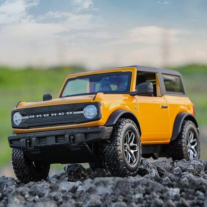 Maisto 1:24 Ford Bronco Badlands 2021 Liga Carros Diecast e Veículos de Brinquedo Modelo de Carro em Miniatura para Crianças