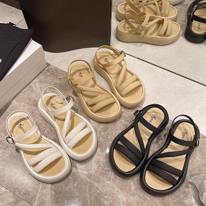 Sexy Model Buckle Sandals Travel Slippers 2025 Summer Fashion Non-slip Round Toe Hollow Comfortable Casual Flat Shoes