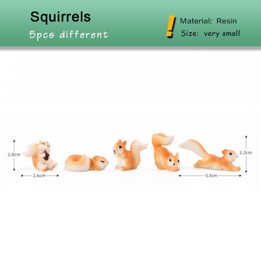 Squirrel Pine cone Leaf Figurine Cartoon Simulated Animal Model Resin Craft Home Miniature Fairy Garden Decoration Accessories