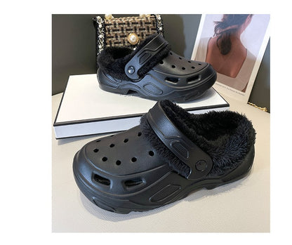 Plush slippers 2025 new winter men's and women's thick high heels soft-soled beach garden shoes home plush ripped slippers