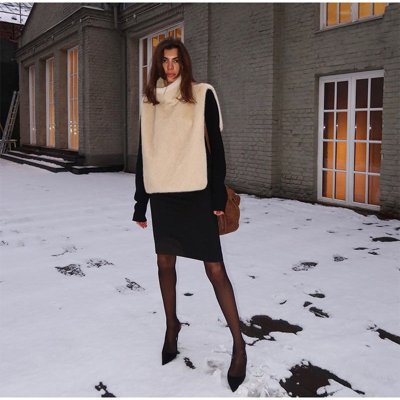 Women Solid Faux Fur Vest Crop Top Fashion Turtleneck Fluffy Short Tank Tops 2025 Winter Lady Elegant Sleeveless Jacket Coat