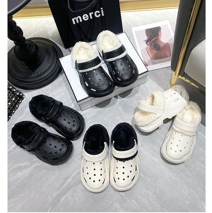 Plush slippers 2025 new winter men's and women's thick high heels soft-soled beach garden shoes home plush ripped slippers