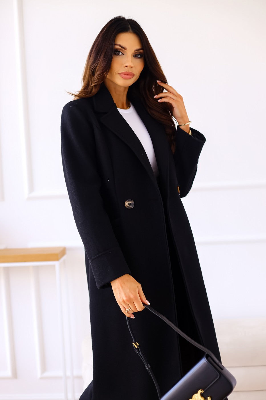 Autumn and winter 2024 new women's long woolen coat Korean version of the loose temperament haute overcoat coat