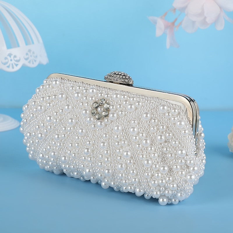 New handcrafted beaded shell pearl evening bag elegant socialite's handbag for outings gatherings and parties fashionable sin
