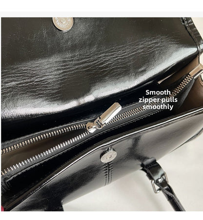 High End Burgundy Oil Wax Leather Underarm Bag Elegant Women's Magnetic Buckle Shoulder Bag Commuter Versatile Ladies Tote Bags