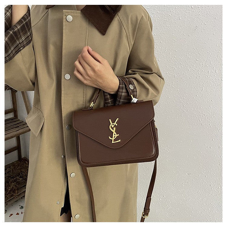 2025 New Retro Small Square Bag Leisure Bag Single Shoulder Crossbody Bag Versatile Commuter Postman Bag