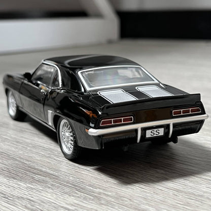 1:32 Chevrolet Camaro SS 350 1969 Super Carro Esportivo Clássico Liga Diecast Modelo de Carro Veículos em Miniatura Enfeites de Alta Simulação