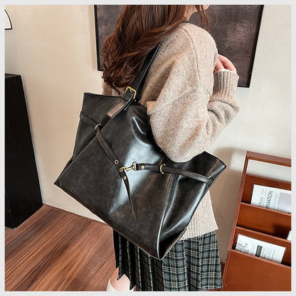 Retro Big PU Leather Shoulder Bag for Women 2025 Winter Trend New Y2K Fashion Handbags Females Travel Luxury Tote Bag  bolsas