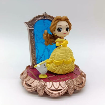 Em estoque Bandai Disney Anime Qposket Personagens Belle Story Series Bonecos de Ação Colecionáveis Brinquedos Presentes de Aniversário