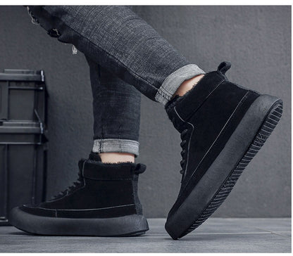 The 2025 new winter high-top plush thick men's snow boots are fashionable, casual and warm men's cotton shoes and boots