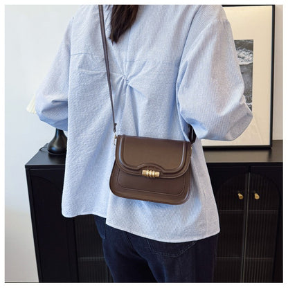 Latest Retro Crossbody Bag for Women High End Fashion Saddle Shoulder Handbag Unique Design