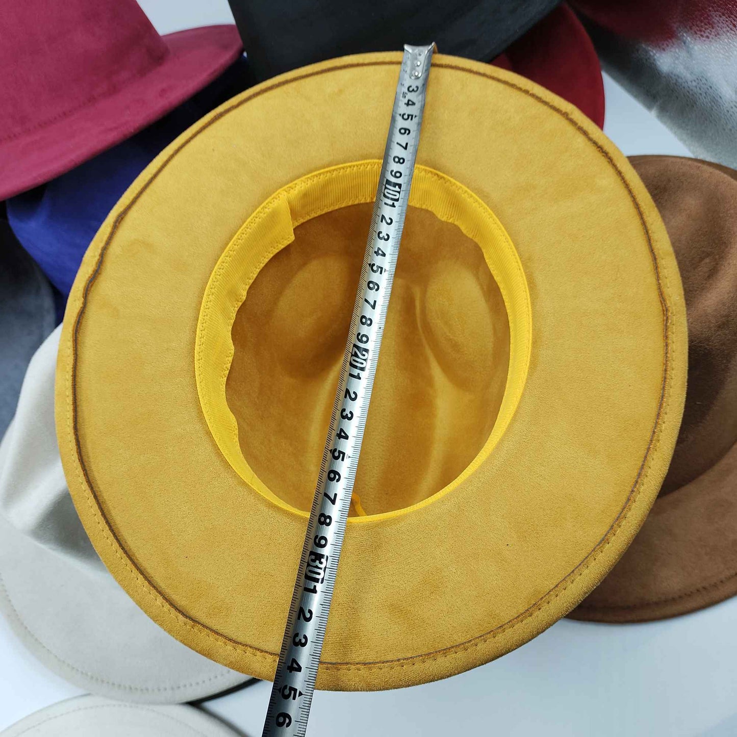 Chapéu Fedora Novo de Camurça 2023 Masculino e Feminino Outono Chapéu Panamá Jazz Estilo Britânico Elegante Retrô Fedora Chapéu de Aba Larga