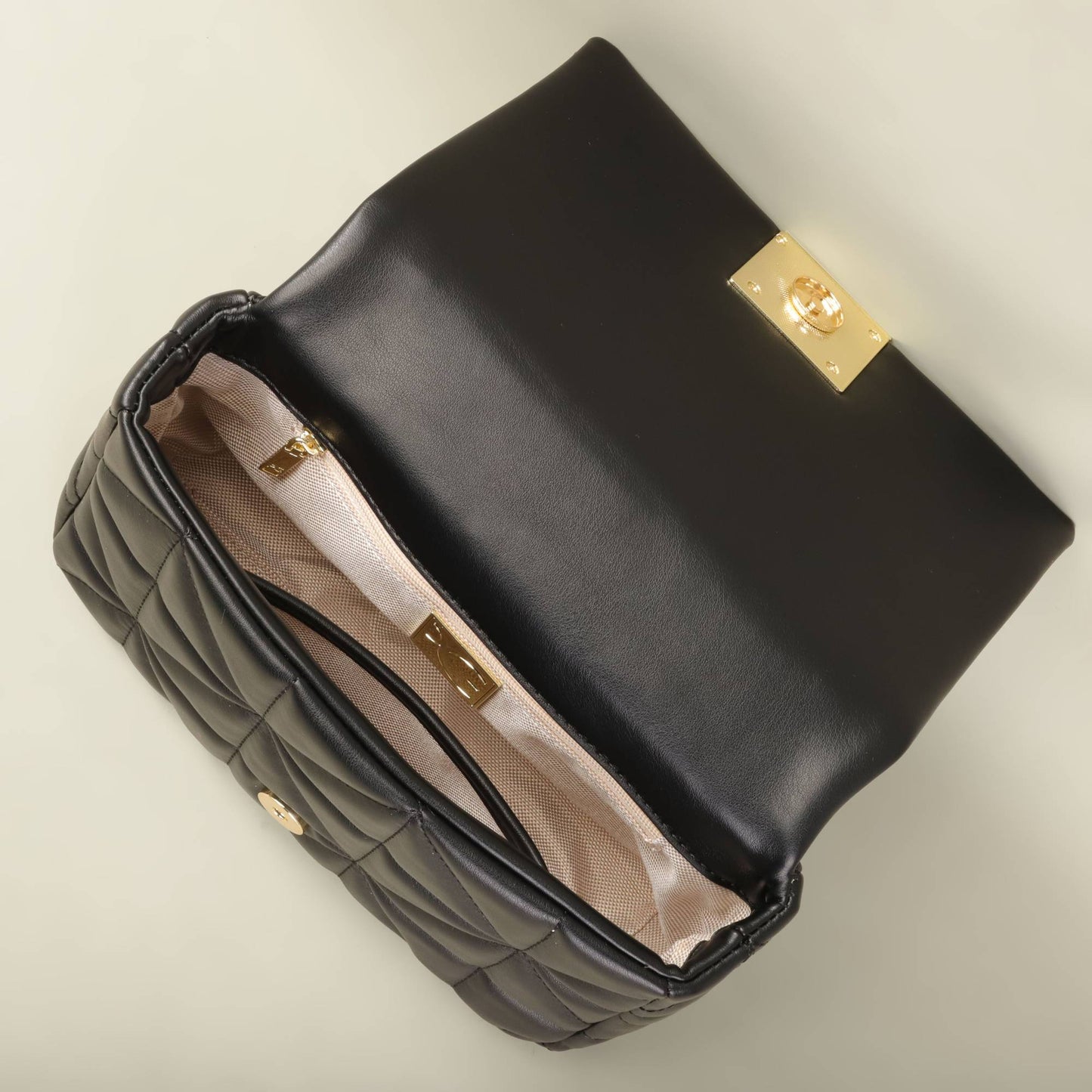 PG 2026 Fashion Classic Retro Women's New Shoulder Bag Letter Material Party Multi functional New Design classic Crossbody Bag