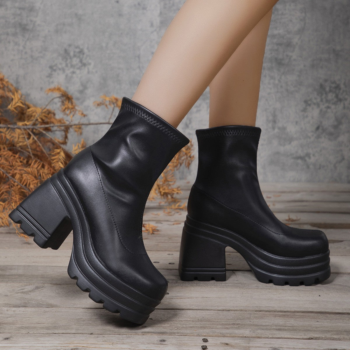 Women New Fashion Short Boots Women Sexy Leather Boot Square toe casual Zipper high heels Casual thick soled women shoes Zapatos