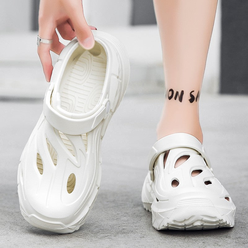 Men's summer casual anti-slip and wear-resistant hollow thick-soled flip-flops with a feeling of stepping on feces, EVA croats