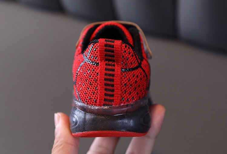 2025 New Boys Breathable Lighted Sneakers Spiiderman Children's  Luminous Shoes Student Teenager Sport Shoes Kids Casual Shoes