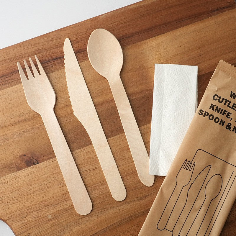 Kit de Talheres Descartáveis de Madeira (Garfo Faca Colher e Guardanapo de Papel) Louça de Madeira Biodegradável Portátil para Festas Acampamento Refeições
