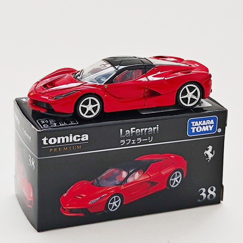 TOMY Mitsubishis JDM Lancer Evo X Carros de liga leve e veículos de brinquedo Modelo de carro em miniatura em escala para crianças