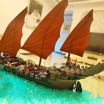 756PCS Ambush Ship Model Kit 79008 Detailed Sea Adventure Ship DIY Educational Toy Christmas Birthday Gifts for fans Friends