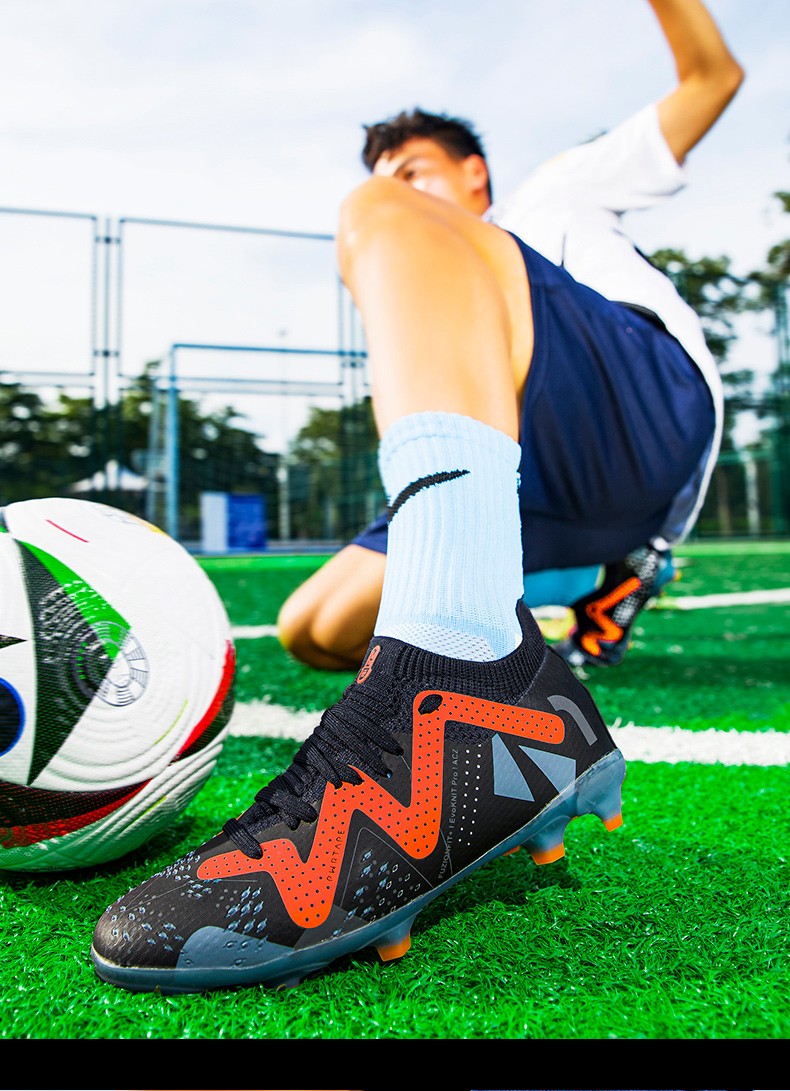 Men Society Soccer Shoes Cleats Professional Football Field Boots Fast Grass Training Football Shoes High Quality Sneaker Match