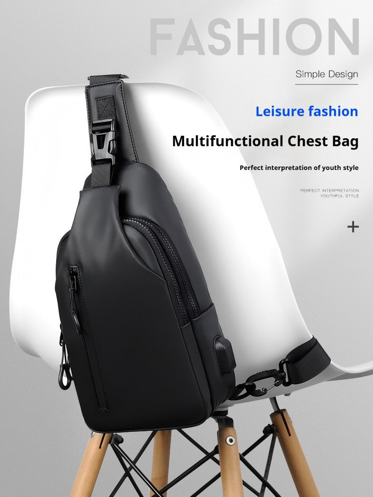 Multifunctional chest bag, men's cross bag with USB charging port and adjustable shoulder strap, suitable for daily commuting