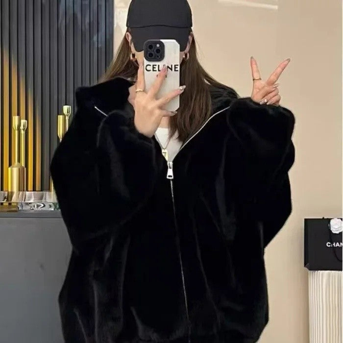 Winter New Short Fur Lined Leather Jacket Women's Hat Integrated Eco-friendly Lamb Fur Vest Women's Regular Style Coat