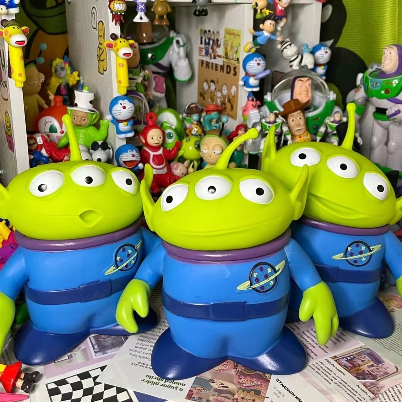 Brinquedo Toy Story Disney Woody Buzzlightyear Alienígenas Verdes de 15CM Boneco Colecionável Anime para Crianças de Presente