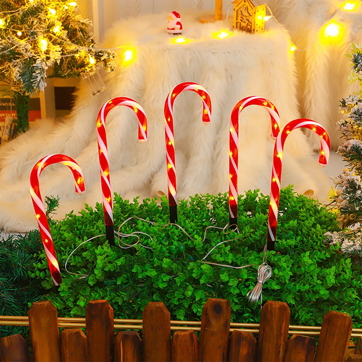 1 set of 5-in-1 outdoor solar powered Christmas cane lights, suitable for decorating Christmas, gardens, and Christmas trees