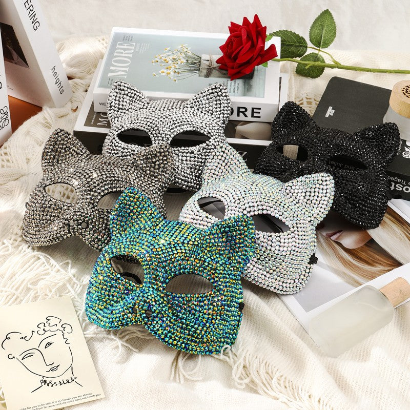 Rhinestone Cat Masquerade Mask, Crystal Studded Half Face Mask for Women Halloween Party and Cosplay