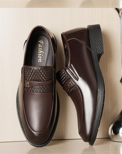 Business Formal Leather Shoes for Men Solid Color Fashion Casual Loafers Male Spring Autumn New Designer Dress Shoes Man