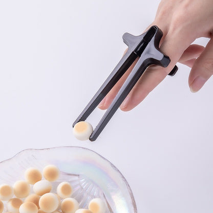 Hashis de dedo, mãos sujas, hashis de lanche, jogar, hashis de dedo, pegador de batata frita para preguiçoso