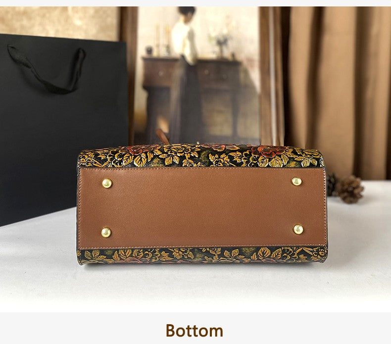 High-End Women's Large Capacity Crossbody Bag Light Luxury Camellia Relief Design Handbag for Stylish Storage