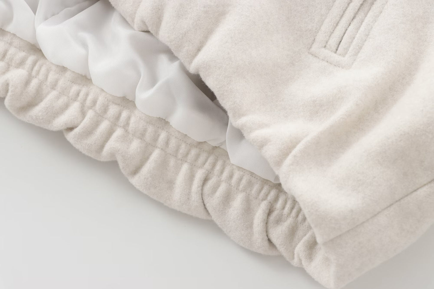 MUJER Black Bomber Jackets for Women Zipper Varsity Jackets Women Soft Cropped Jackets Woman 2025 Long Sleeve Winter Coat Female