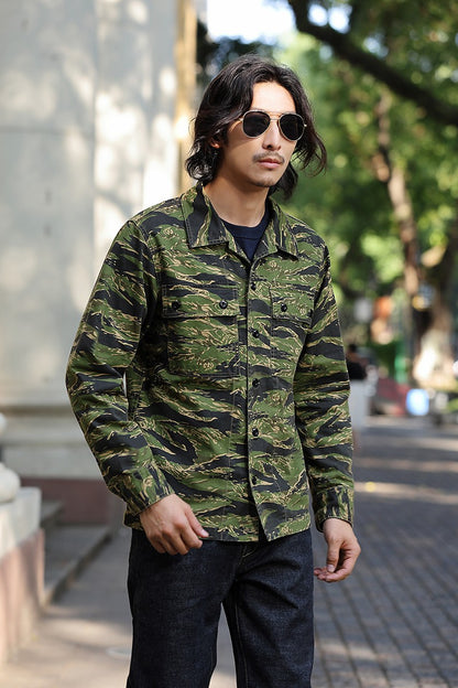 2025 Spring Men's Tiger Stripe Camo Camouflage Cargo Shirt Fashion Work Engineer Long Sleeved Shirt Jacket With Double Pockets