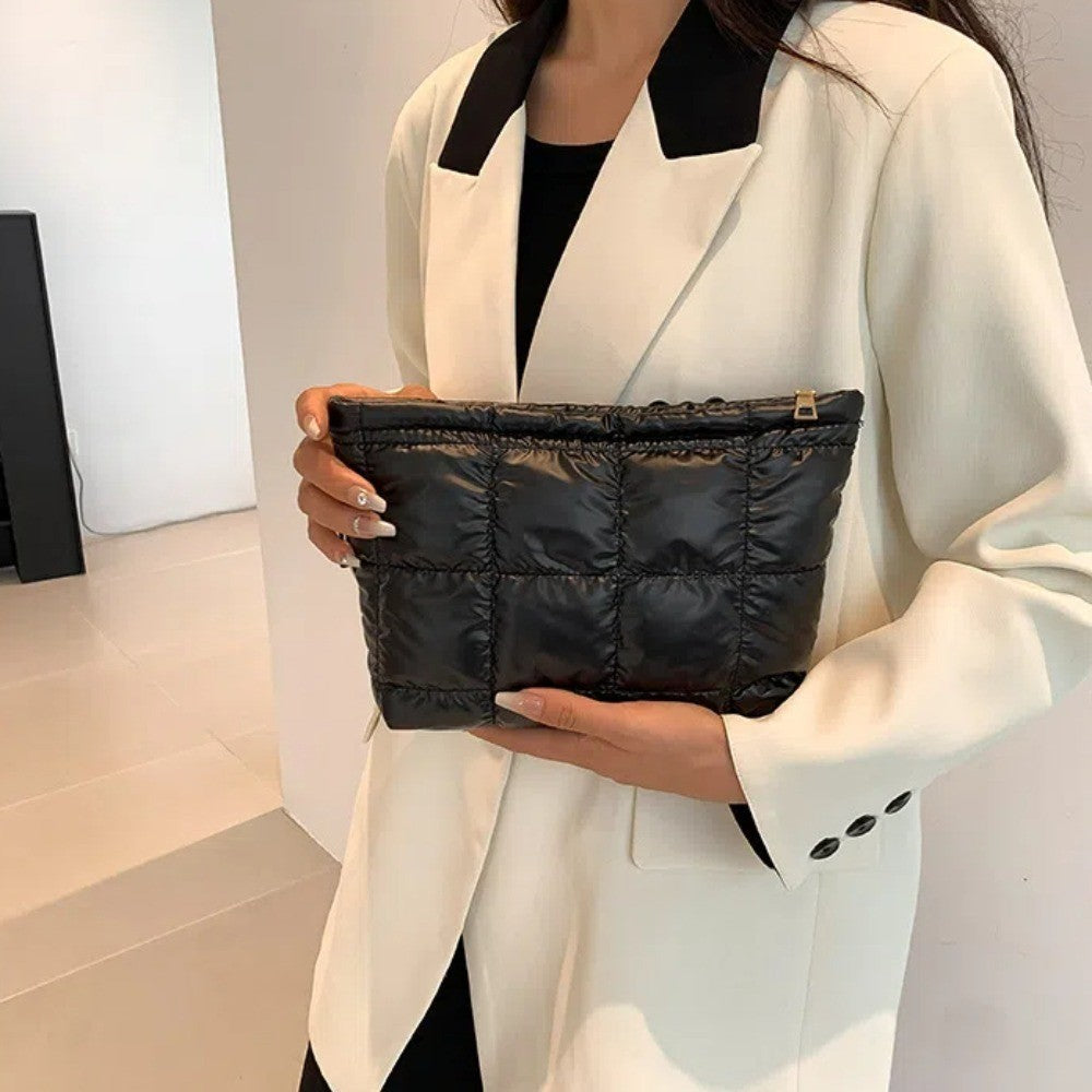 Cotton Filled Puffer Pouch PU Leather Large Capacity Puffer Padded Makeup Bag Waterproof Korean Style Thick Plaid Clutch Bag