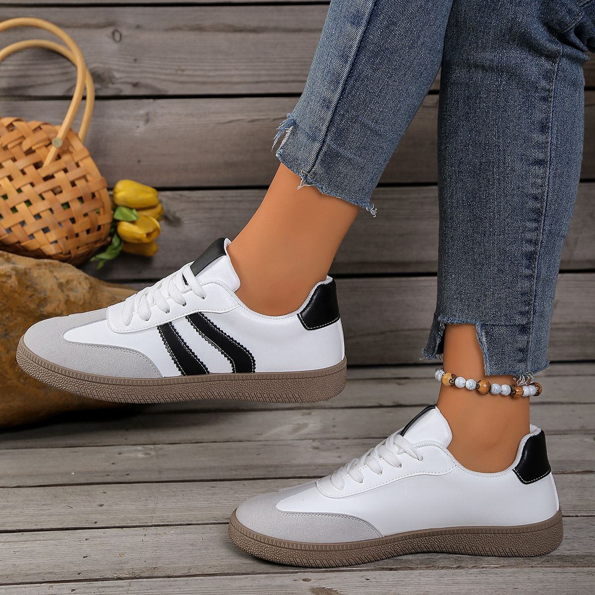 2025 New Women Sneakers Comfortable Classical Shoes Outdoor Walking Sneakers Women Fashion Casual Flats Vulcanize Shoes Ladies