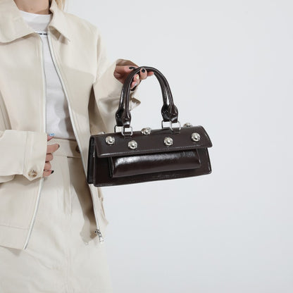 Bolsa de Ombro Pequena Retrô com Rebites de Couro PU LEFTSIDE para Mulheres Tendência 2025 Bolsas de Mão de Luxo Y2K e Bolsas Transversais Femininas