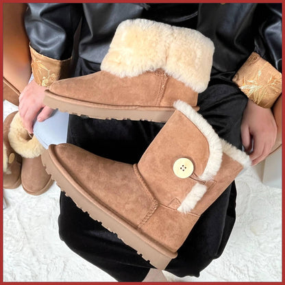 A pair of pure sheepskin and wool winter snow boots for women, warm and comfortable. Simple and fashionable women's shoes