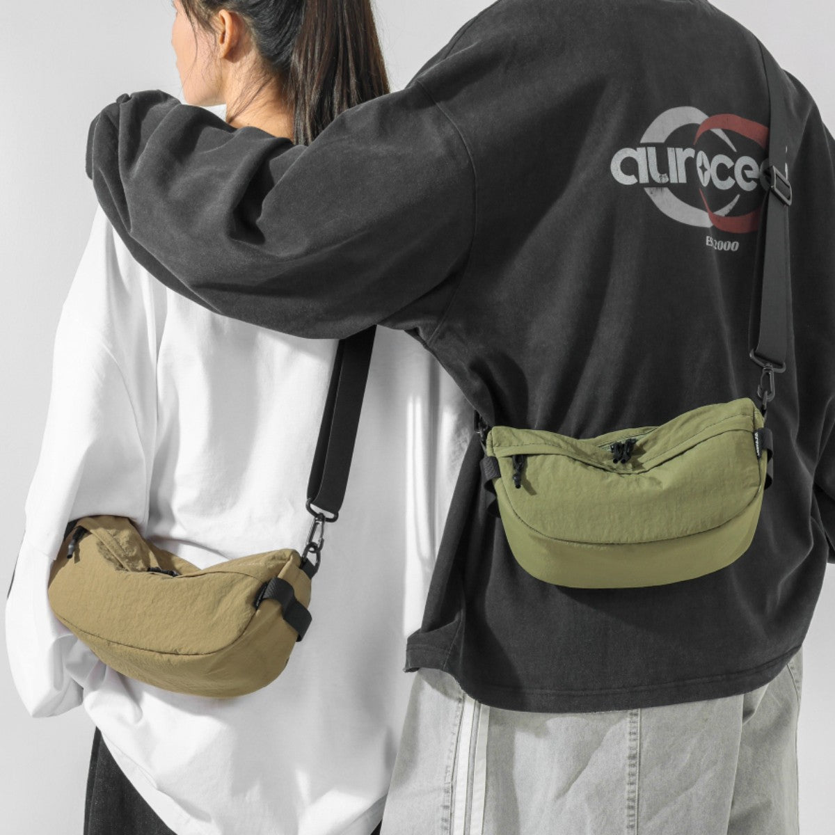 Japanese-Style Waterproof Lightweight Nylon Crossbody Bag, Lightweight Casual Multi-Pocket Unisex Phone Bag, Small Square Bag, Trendy for Hiking and Shopping