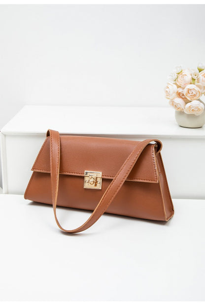 Internet Celebrity Retro Small bag for Women In Autumn and Winter, new trendy crossbody bag, fashionable one shoulder small bags