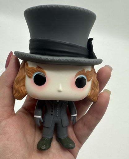 Brinquedos de modelo de figura de ação de alta qualidade do Chapeleiro Maluco e Gato Cheshire de Alice no País das Maravilhas