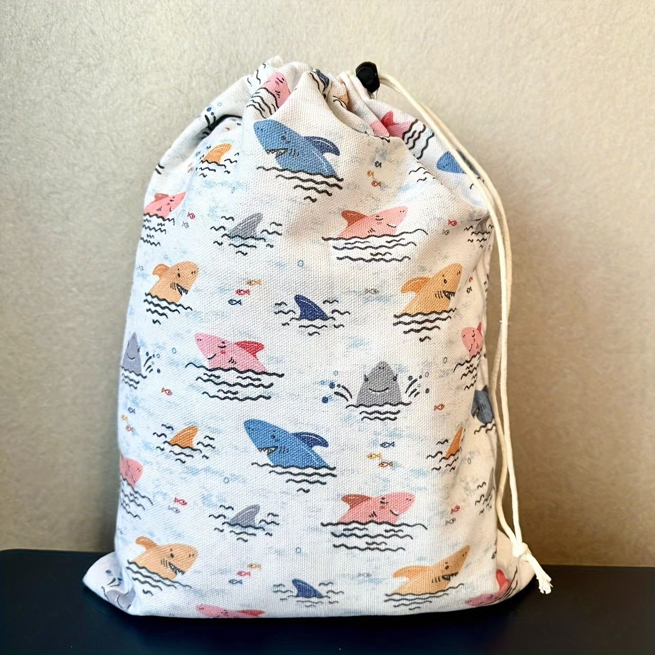 1 piece of single-drawstring pouch: portable travel storage bag