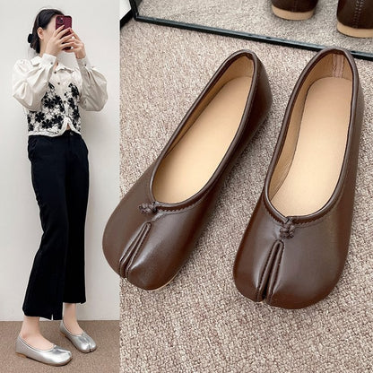 Japanese Style Tabi Ninja Shoes Women Cozy Leather Flats Split Hoof Toe Loafers Femme Mary Jeans Mocasines Ladies Ballerina Shoe
