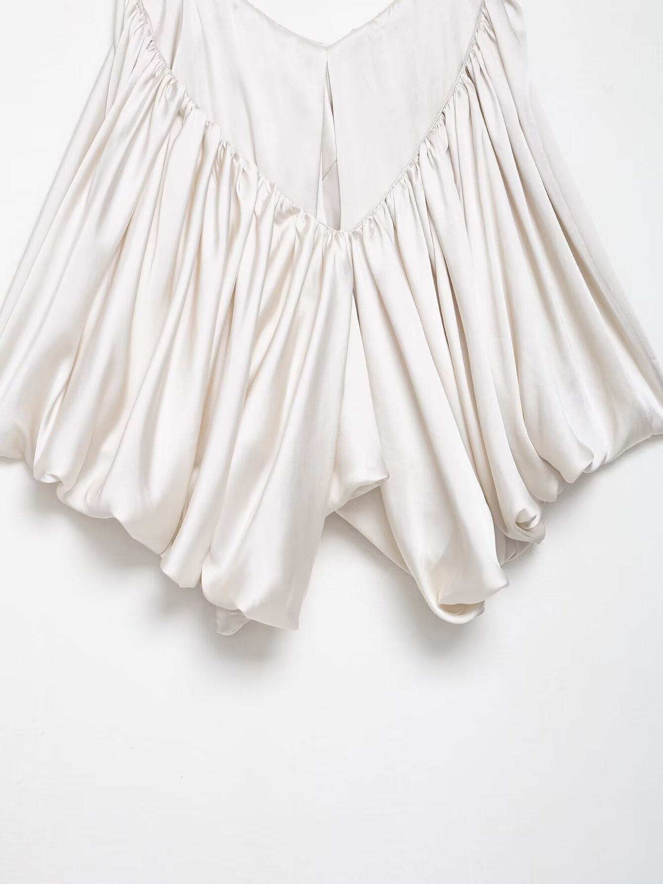 HH Women New Fashion Solid Belt Wrinkles Decorate Casual Loose Trousers Female Chic Zipper Side Pocket Slim Wide Leg Pants