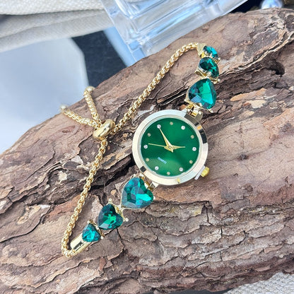 Ladies' quartz watch with three heart-shaped diamond-encrusted bracelet round alloy case and mixed scale simple light luxury