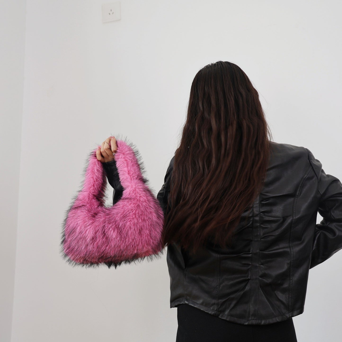 Solid Color Plush Dumpling Bag Simple Style Niche Design Faux Fur Handbag Tote Small Women's Underarm Hobo Bag